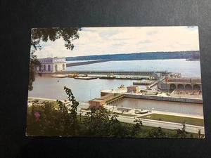 KEOKUK IOWA IA MISSISSIPPI RIVER DAM AT GOVT LOCK 19 UNBENUTZTE CHROM-POSTKARTE - Bild 1 von 2