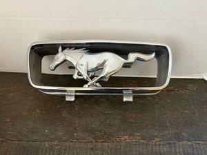 1966 Ford Mustang Running Horse Front Grill Pony Corral C6ZB-8A224A 66171 - Bild 1 von 8