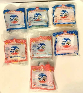 Seltene 7 neue verschiedene McDonalds Korean PEANUTS 50 CELEBRATIONS Premium Spielzeug 2000 - Bild 1 von 12