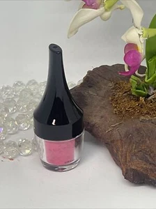 Mally Pure Pigment Melting Lip Powder - Tender Rose - .07 oz Full Size - New - Picture 1 of 3