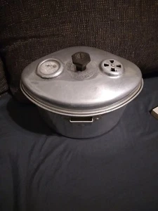 Vintage Dr. Burnette's 1922Aluminum Cookware Triangle Pot With Vent & Temp Gage - Picture 1 of 5