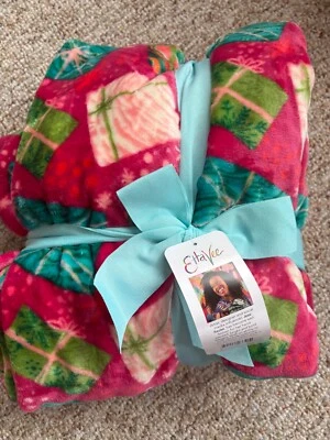 BERKSHIRE ARTISTS SERIES ETTA VEE PINKS DECORATIVE FLEECE THROW BLANKET 50 X 70