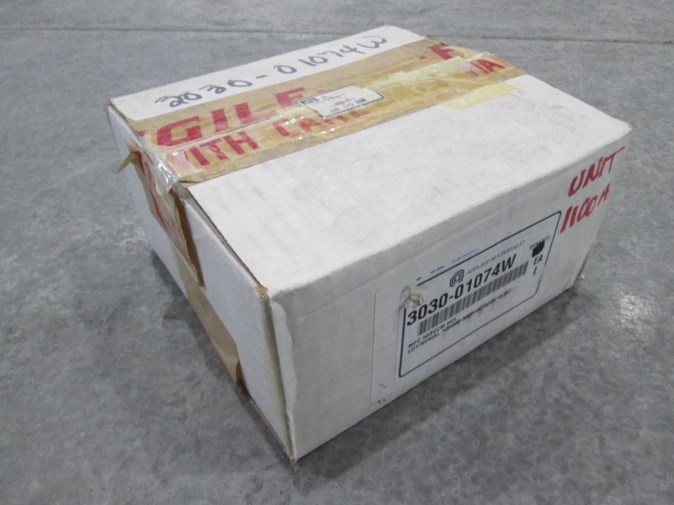 Unit, UFC-1100A, Mass Flow Controller, HCL, 50 SCCM, New - Image 1 of 4