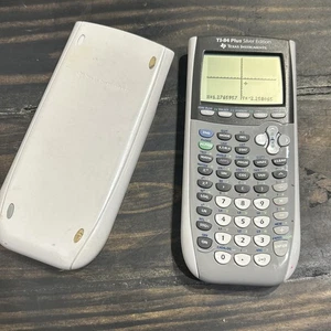 Texas Instruments TI-84 Plus Silver Edition graphischer Taschenrechner getestet funktioniert - Bild 1 von 4