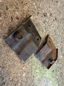 Corvette Original Fresh Air Vent Door Cable Bracket Pair LH $ RH 1968-1976 - Picture 1 of 18