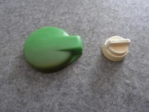 Vintage Rasenmäher Gas Kraftstoffkappe und Atemkappe Luftfilterabdeckung Ziegel Top - Bild 1 von 2