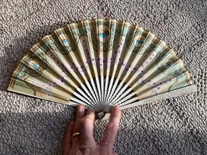 Vintage Floral Wooden Paper Hand Fans Fold Up 1940-1950 Japan RARE - Picture 1 of 12