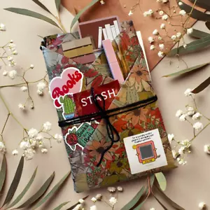 Blind Date with a Book, BookTok, Book Gifts, Booklovers, Surprise Book Package - Picture 1 of 4