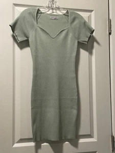 NWOT - LAETTITA SAGE GRN DRESS STRETCHY ABOVE KNEE DRESS SIZE S - Picture 1 of 3