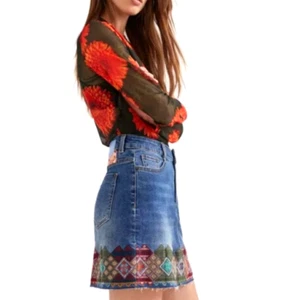 Desigual Denim Mini Skirt With Embroidered Triangle Border Size 5 (36) EUC - Picture 1 of 10
