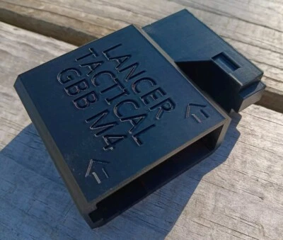 Adaptador cargador rápido Lancer Tactical M4 GBBR Airsoft Odin negro Foto 1 de 4