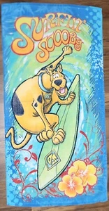 Surfin' Scooby Doo Beach Towel Hawaiian Flower Floral Surf Board Swim 2009 ocean - Picture 1 of 6
