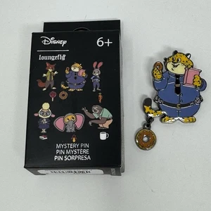 Loungefly Disney Zootopia Charmed Blindbox Emaille Pin - Officer Chawhauser NEU - Bild 1 von 3