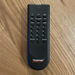 VTG Hauppauge! 2508195 TV Radio Remote Control for WinTV32 - Genuine OEM - Picture 1 of 6