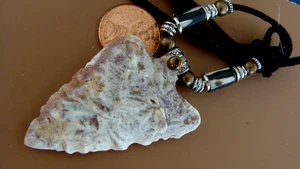 AUTHENTISCHE alte 2" FLORIDA PFEILSPITZE - Achatkoralle - schöne geknappte Reliquie - Bild 1 von 4