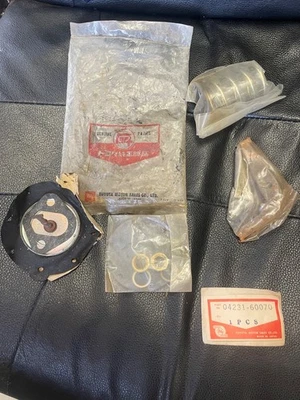 NOS Toyota Land Cruiser FJ40 FJ43 FJ45 FJ55 series Fuel Pump Kit 04231-60070 - image 1 of 4