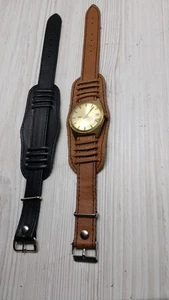 SET 2 Stück ECHT LEDER 18mm Sowjetischer Militär Stil Uhrenarmband Band Neu - Bild 1 von 14