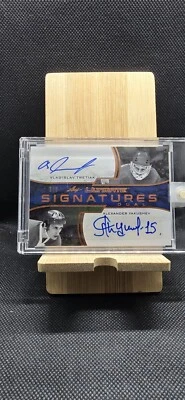 Vladislav Tretiak Alexander Yakushev 2019 Leaf Ultimate Dual Signatures Bronze/9 - Image 1 of 2