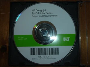 Disco di avvio originale con driver, manuali per plotter HP DesignJet T610.DVD - Foto 1 di 3