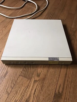 Kensington Masterpiece Plus 浪涌电压保护器 — 第 1/4 张图片