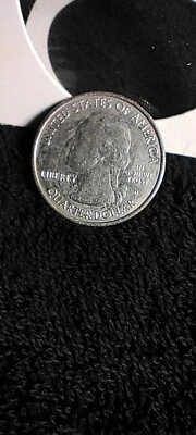 2013 D Mount Rushmore quarter. Annealing Error. Die Error.  - Image 1 of 4
