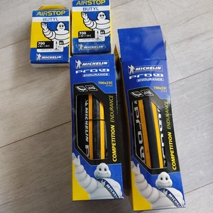 2 mangueras Michelin Pro 4 Endurance Competition amarillo/negro 23 mm + 2 Airstop - Imagen 1 de 3