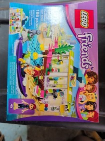 LEGO FRIENDS: Heartlake Surf Shop (41315)