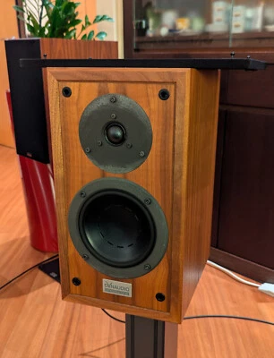 Coppia Casse Diffusori audio DYNAUDIO SPECIAL ONE usate condizioni perfette - Immagine 1 di 4