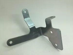SEAT Leon MK3 17+ Ateca Skoda Karoq Horn Mount Bracket Fanfare Support Genuine - Picture 1 of 4