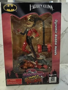 HEADSTRONG VILLAINS HARLEY QUINN DYNAMIC BOBBLE HEAD (MONOGRAM 2005) - NEW! - Picture 1 of 3