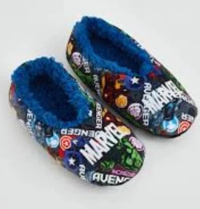 Pantofole da ragazzo Marvel Avengers foderate in morbido pile taglie UK 11 e 12 bambini - Foto 1 di 4