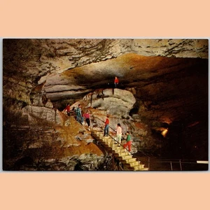 Anfiteatro de cabina postal Mammoth Cave Kentucky - Imagen 1 de 4
