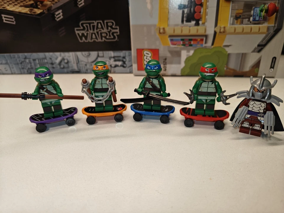 TMNT Teenage Mutant Ninja Turtles Full Set Custom Lego Minifigures - Image 1 of 2