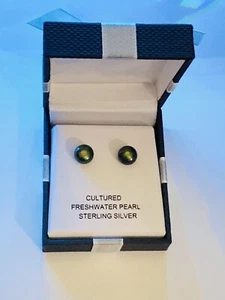 Aretes de perlas verdes cultivadas de agua dulce de 8 mm de plata de ley con caja de regalo NUEVO - Imagen 1 de 5
