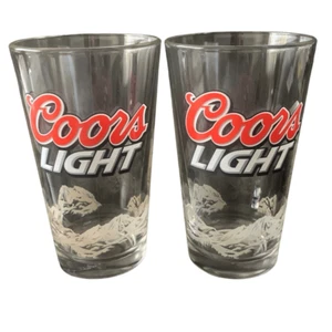 Vintage Coors Light Mountain Landscape Lot of 2 Pint Glasses Raise a Glass to Cl - Picture 1 of 14
