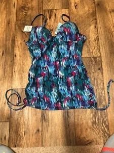 Love Your Assets Spanx Push Up Tankini Top Small NWT Underwire Color Wash NEW - Picture 1 of 3