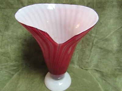 Vintage Frederick Cooper Chicago Art Glass Italian Italy Vase Red White Cased - Image 1 of 4