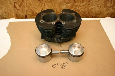 Цилиндры и поршни 1972 Triumph T120 650 Bonneville 30 Over - Изображение 1 из 4