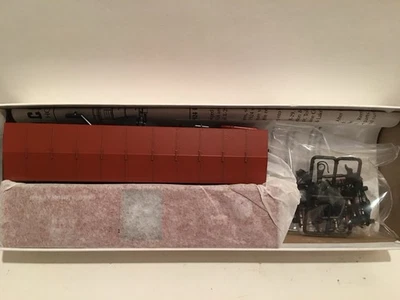 HO Red Caboose Baltimore & Ohio 40’ ARA X-29 Boxcar Unassembled Kit B&O #270586 - Image 1 of 4