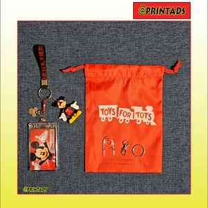 Disney Mickey Mouse $0 Value Gift Card Custom Keychain + Free Toy Bag! #1 - Picture 1 of 11