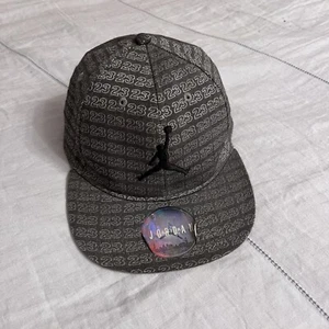 Jumpman Jordan Sliver/Gray All Over 23 Youth Stretch Fit Hat Size 8/20 - Picture 1 of 7