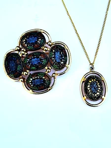 Sarah Coventry "Licht des Ostens" Brosche und Halskette (1965) - Bild 1 von 5