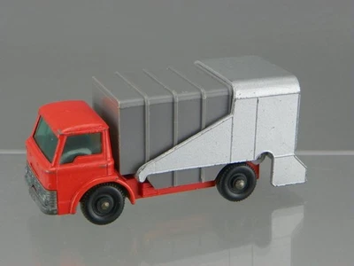 Vintage 1966 Matchbox Lesney No.7 Diecast Orange Red Ford Refuse Truck Garbage - Image 1 of 4
