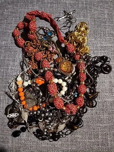 LOTE Joyería Vintage Moderna Artesanía Chatarra Mezcla Diario Algunos Usables - Imagen 1 de 10