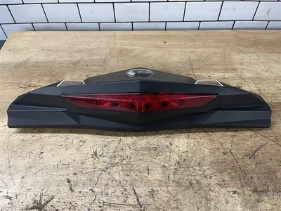 Luz trasera de freno Ski-Doo Renegade XRS 800 XS MXZ GSX 600 Summit 13-20 OEM  Foto 1 de 3