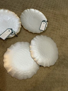 Akcam Pearl White Turkish Glass Salad Plates  Scalloped Gold Edge 8.5”Set Of 4 - Picture 1 of 4