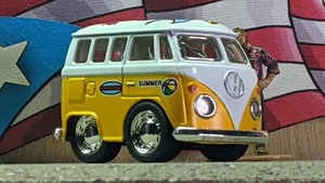 KINSFUN 2" VW VOLKSWAGEN BUS SAMBA TOONED [YELLOW / WHITE] LOOSE USA STOCK!!! - Picture 1 of 9