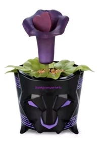 Plantador de flores suculentas Pantera Negra Parques Disney World of Wakanda NUEVO - Imagen 1 de 7