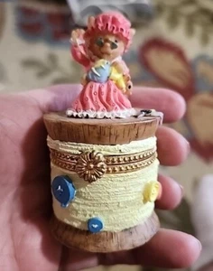 Mom & Baby Mouse Mice On Thread Sewing Hinged Trinket Treasure - Picture 1 of 12