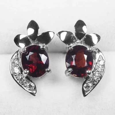 Exquisite Red Spinel 1.58Ct 925 Sterling Silver Handmade Fine Jewelry Earrings - Image 1 of 4